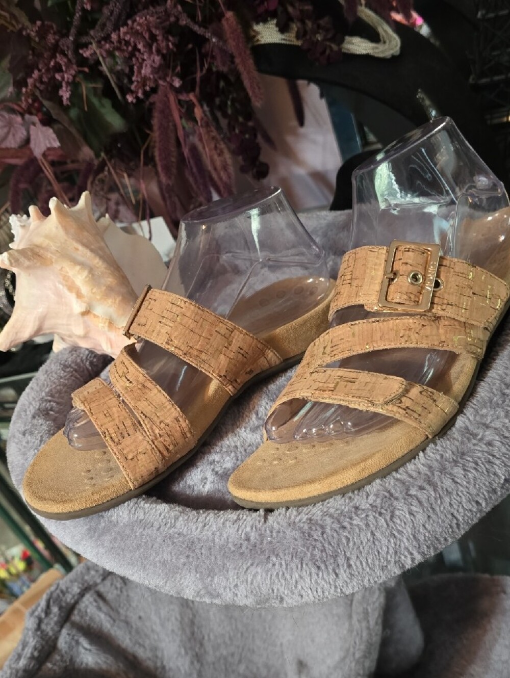 Vionic Slide Sandal w/ Touch of Gold Flecks & Textured Sole - Picture 5 of 8